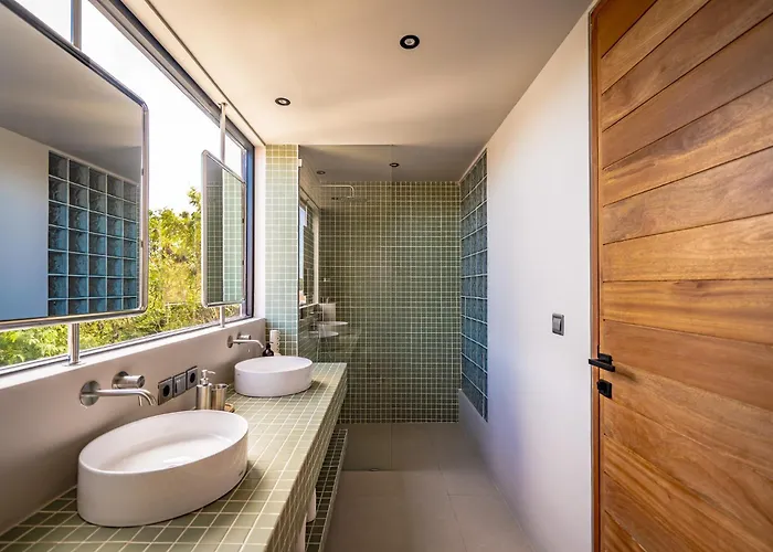 アパート Foundry